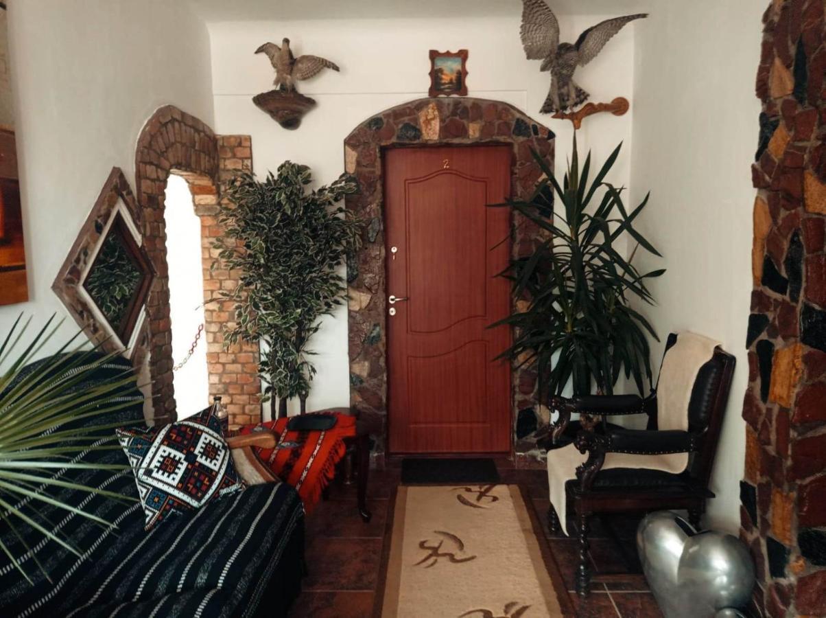 Casa Vinco Vici Hotel Turda Bagian luar foto